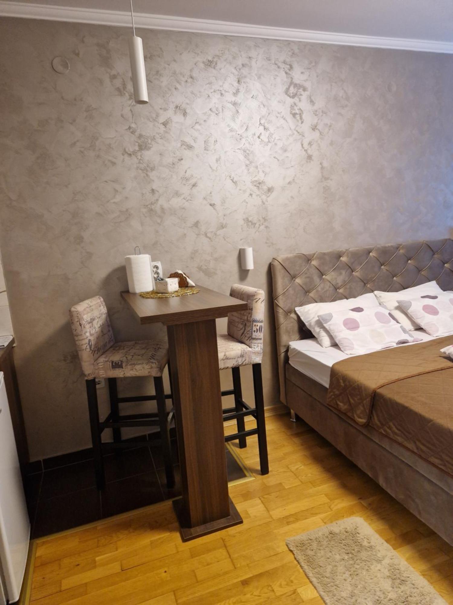 Apartman Studio Diamond Subotica Exteriér fotografie