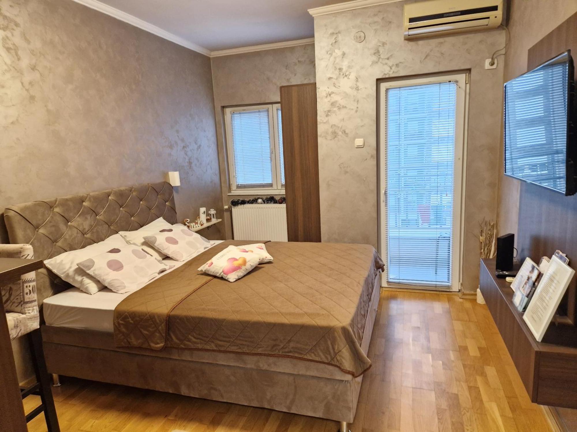 Apartman Studio Diamond Subotica Exteriér fotografie